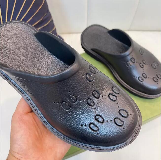 

2022 designer jelly women's chunky Heel sandal slippers, made of transparent materials, fashionable, sexy and lovely, sunny beach woman shoes slippers 35---44, Thick bottomed