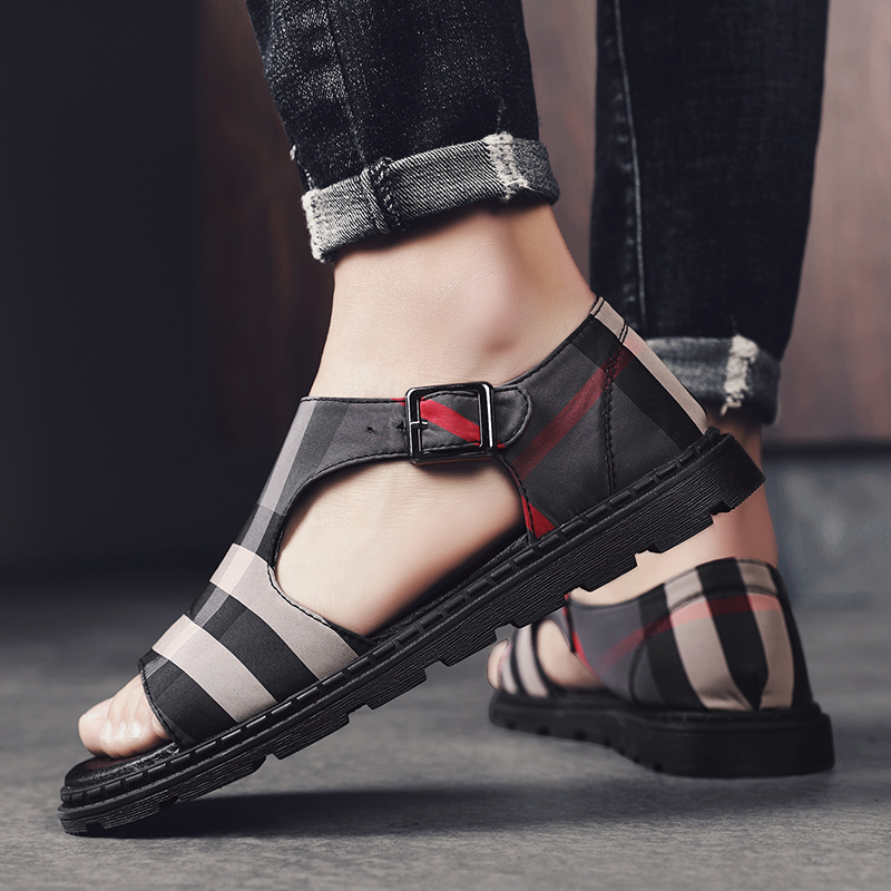 

Vintage Check Leather Men Sandals Buckle Beach Slippers Outdoor Fashion Summer Shoes Open Toe Office Hollow Out Slide, White blue 5875