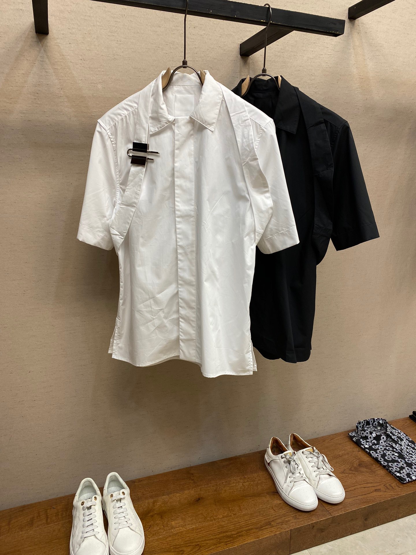 

2021ss spring and summer new high grade cotton printing short sleeve round neck panel T-Shirt Size: m-l-xl-xxl-xxxl Color: black white 2c44g