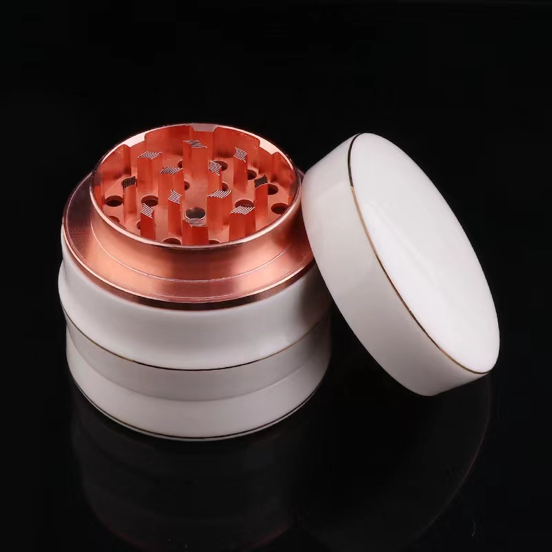 

Ceramic Grinder Diameter 63mm Copper Tobacco Grinders 4 Layers Parts Sharpstone Crusher Spice Dry Herbal Cigarette Smoking Accessory Smoke Box Package