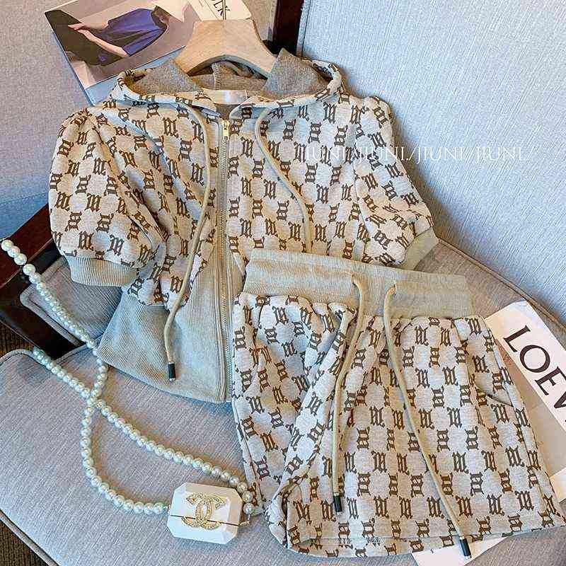 

Women' Two Piece Pants Women New 2 Piece Suit Short Sleeve Cropped Hooded Tops Elastic Waist Shorts Casual High Street Vintage 2 Pecs Set Outsuits 220625, As shown