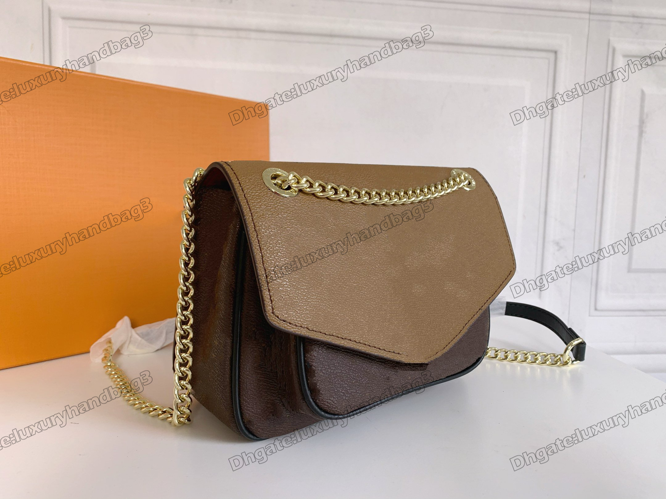 

2022 PASSY Chain Shoulder Bags Magnetic Buckle Handbags closure Crossbody Mono gram canvas Purse Wallet Flower Letter Woman designer Banquet Crossbody Bags M45592