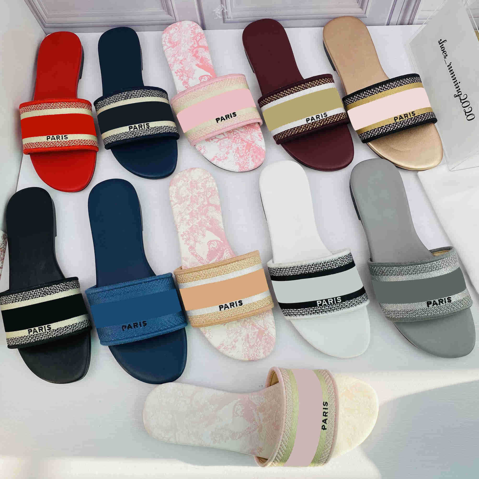 

Famous designer woman slippers designer embroidered sandals a variety of brands summer flat outdoor beach women colorful letters with box, Colour 33