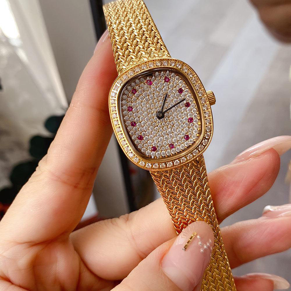

Business Ladies Fashion Watch Quartz Movement Diamond Dial Unique Vintage Style Watches Gift For Women 29.6 26.6mm Montre de Luxe, Color 1