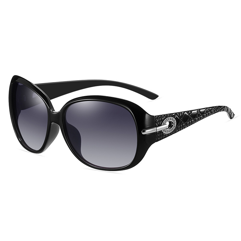 

BOTERN New Fashion Polarized Sunglasses Large Frame Women's Diamond Inlaid Girl's Sunnies for Sale United States Canada