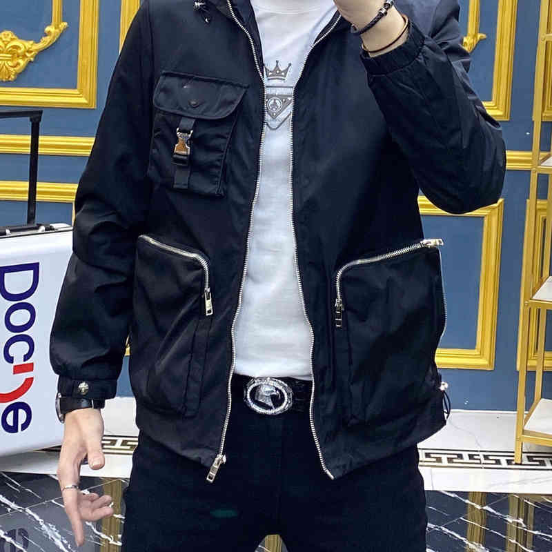 

High-quality metal triangle standard hooded jacket men's slim fit all-match windproof thin section multi-pocket tide brand Pra solid color sports windbreaker, Black