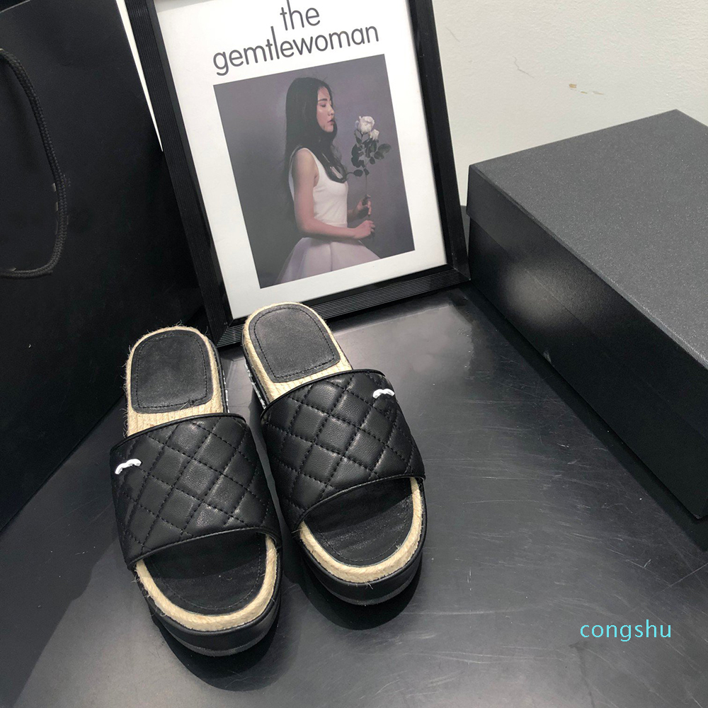 2022 Designer Femmes Chnnl Sandales Slippers Geriness Leather Ladies Beach Sandal Party Mariage de mariage 7 Couleur