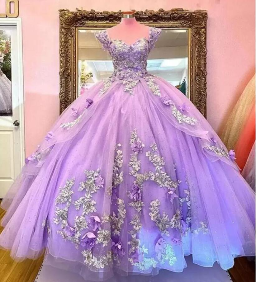 2022 Light Purple Princesse Quinceanera Robes Puffy Ball Robe Appliques Sweet 15 16 Robe Graduation Robes De Bal Robes De Xv B0621