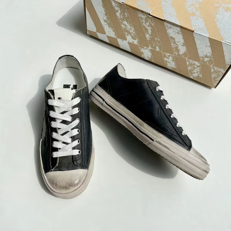 2022 Italie Brand Golden Sneakers Super Star Sequin Classic White Do-Old Dirty Shoes Oeron Designer Femmes Chaussures décontractées Diamond