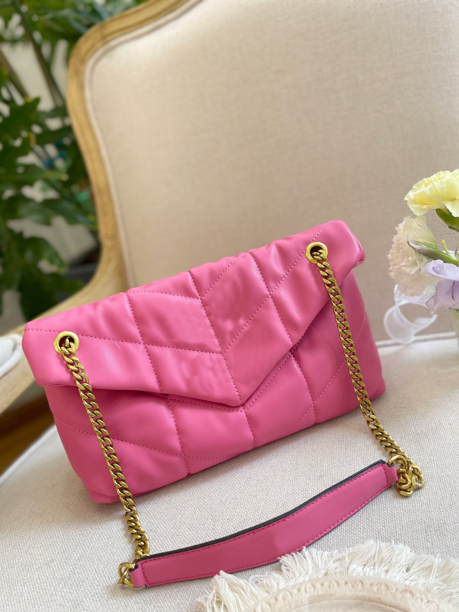 Sac de créateur de haute qualité New Lady Totes Loulou Puffer Sacs à main à bandoulière Cross Body Purses Sac à main rose noir Sacs fourre-tout d