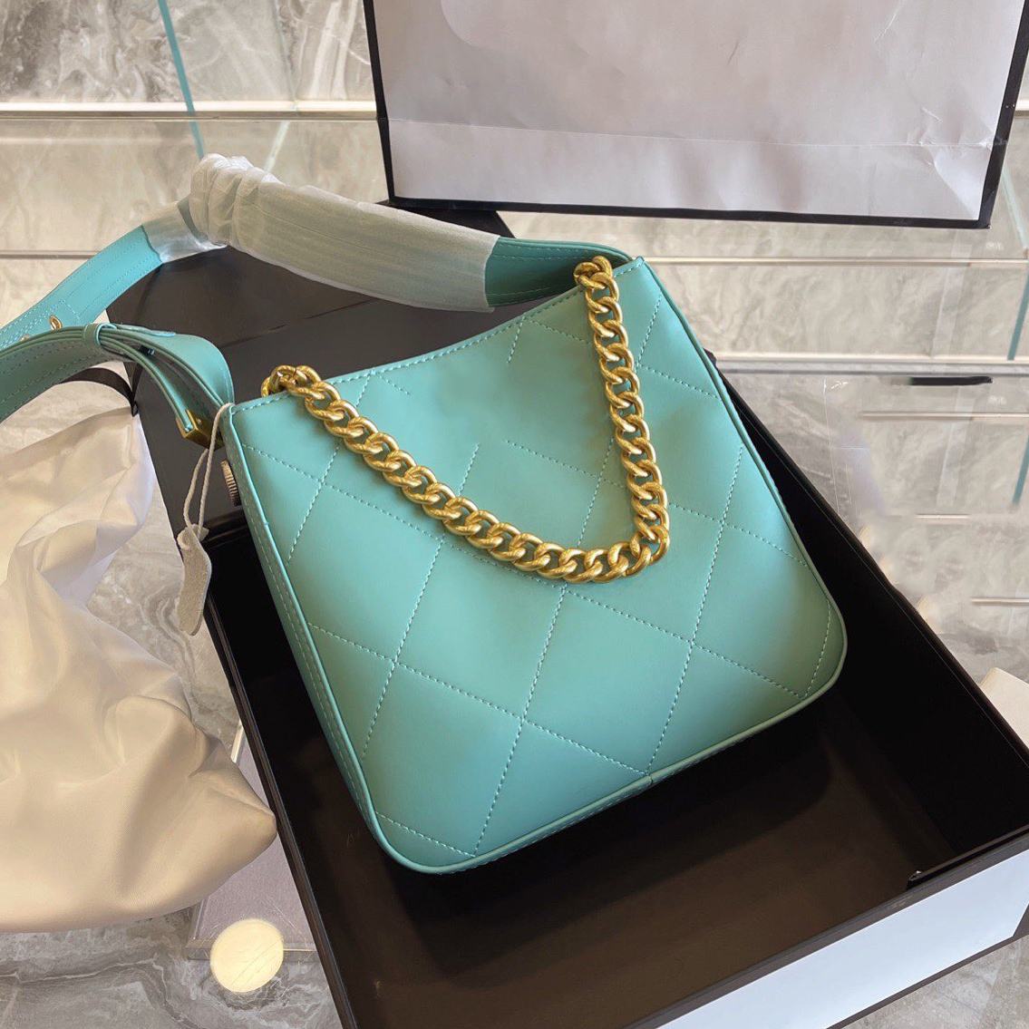 

Luxury Designer Ladies Underarm Hippie Bag High Quality Leather Classic Solid Color Quilted Diamond Check Hardware Chain Adjustable Shoulder, Box