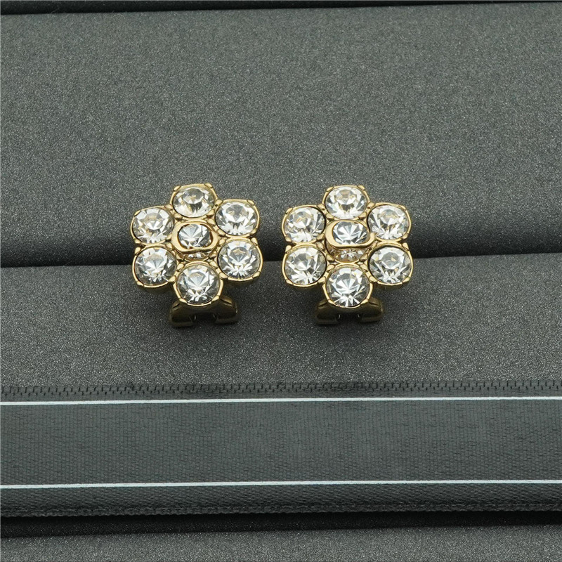 

Double Letter Flower Charm Earrings Diamond Floral Designer Studs Temperament Personality Rhinestone Eardrops Wholesale