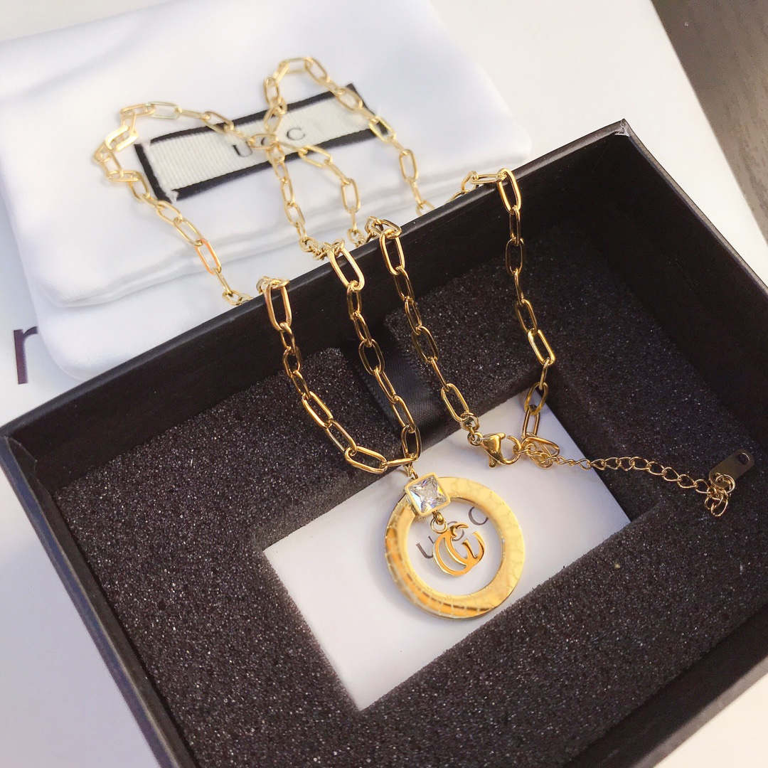 

Luxury Women Designer Necklace Choker Chain Crystal Cubic Zirconia 18K Gold Plated Stainless Steel Letter Pendants Necklaces Statement Wedding Jewelry X030