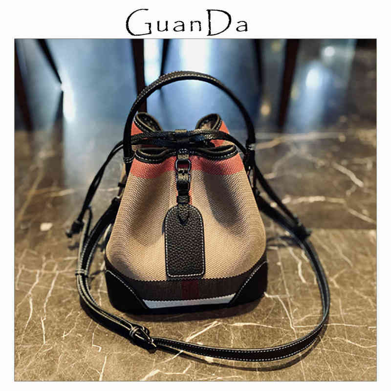 

Luxury Women's Bag High Quality Plaid Canvas Leather Bucket Bag With Tag New Classic Designer Drawstring Female Shoulder Handbag Y220411, Random little freebies