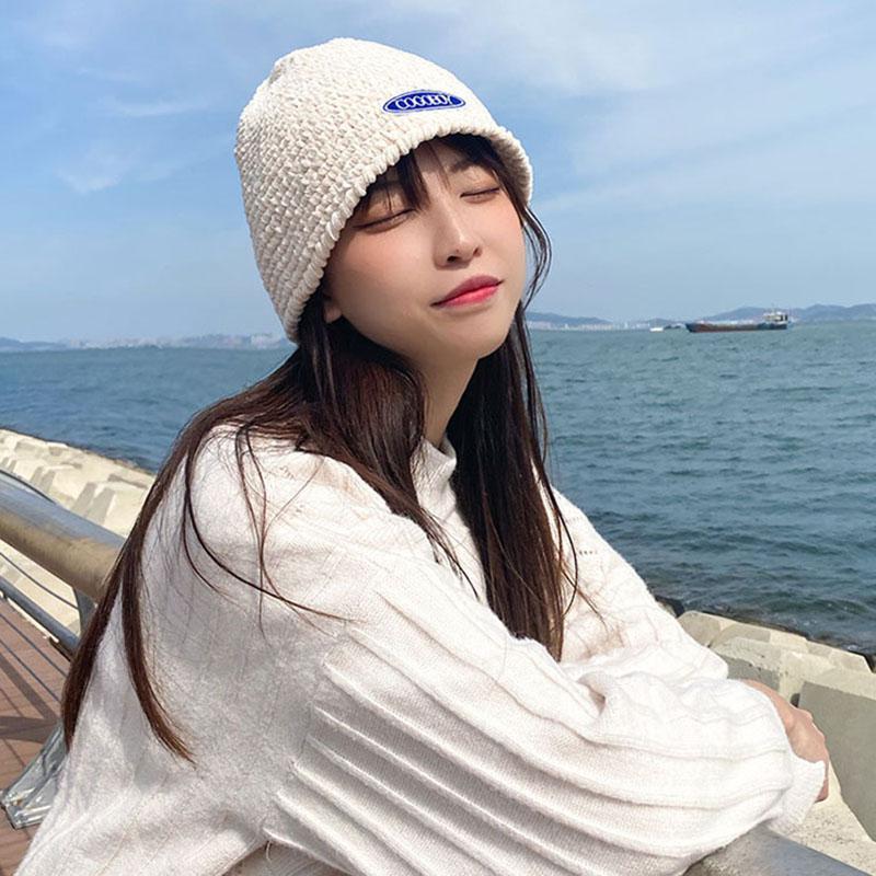 

Berets Winter HatCasual Knitted Beanie Hat Women Men Chenille Thick Skullies Cap Hip Hop Beanies Letter, Blue