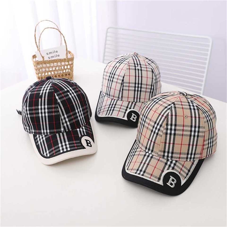 

2022 Personalized Ball Hat Fashion Retro Plaid Baseball Cap Sunhat for Kids Toddler Boys Girls Outdoor Sport Snapback Tennis Beach Golf Sun Visor T35FWOJ, Beige