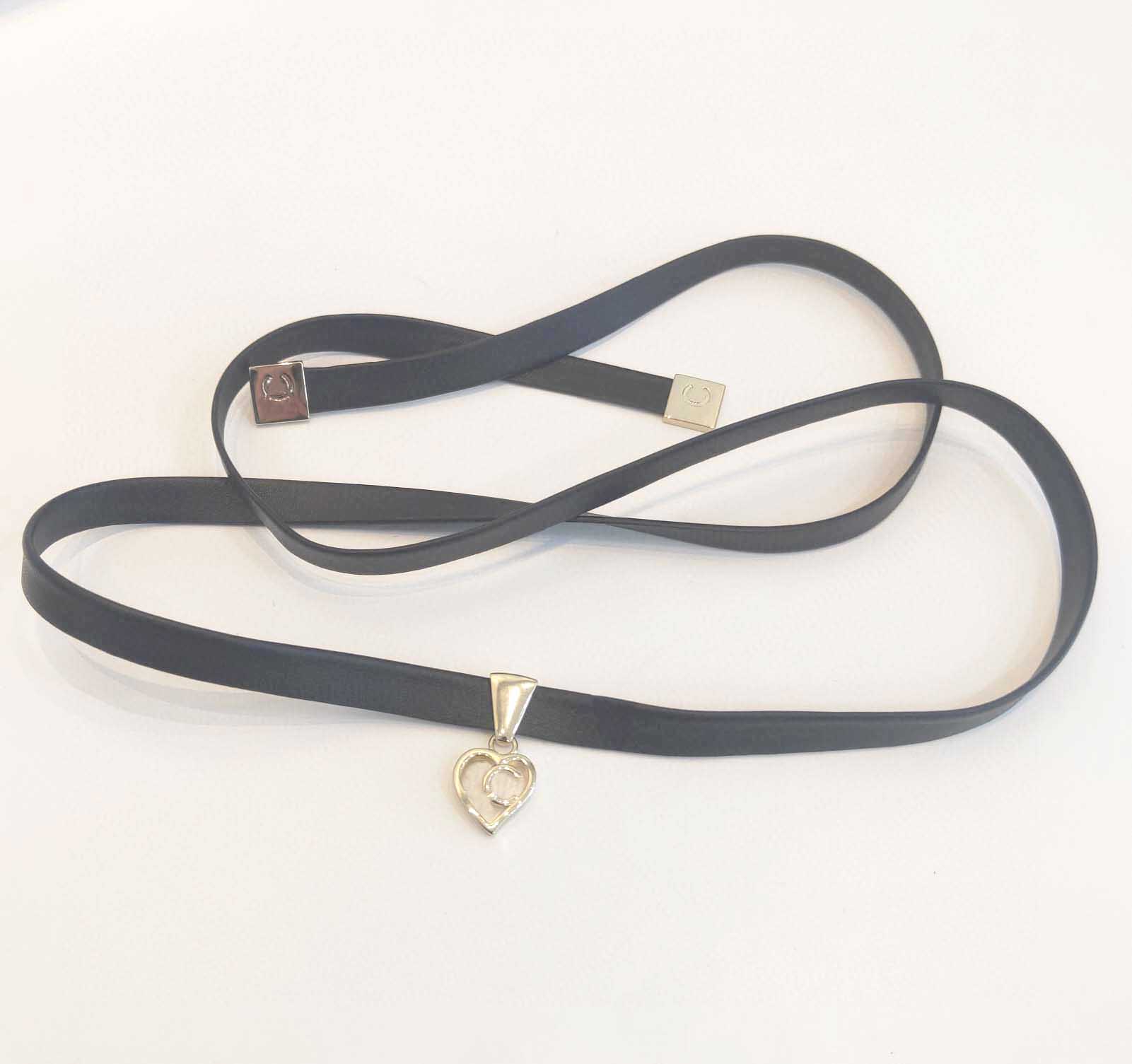

2022 Top quality Charm pendant necklace with black genuine leather in 18k gold plated for women wedding jewelry gift have box stamp PS7741