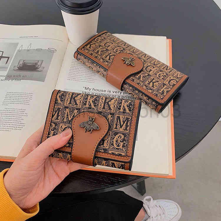 

Little Bee Wallet Designer Womens Mens New European And American Printed Leather Buckle Folding Wallet Long Multi Card Slot Card Bag, Coffee short