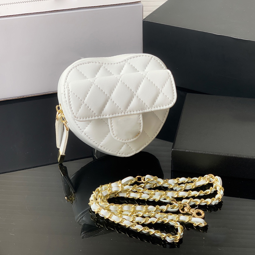 

2022Ss France Womens Vanity Heart Crossbody Bags Quilted Classic Mini Cosmetic Case Coin Waist Bust Outdoor Sacoche Sport Pocket Luxury Designer Handbags 14CM, Box