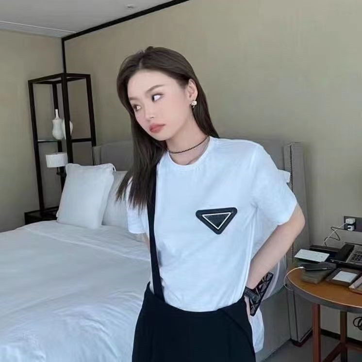T shirt Mens fashion Hip Hop Streetwear Tshirts Designer For Men Women Graphic Designers Clothing Black White Tees Short Sleeve Womens Casual Wholes