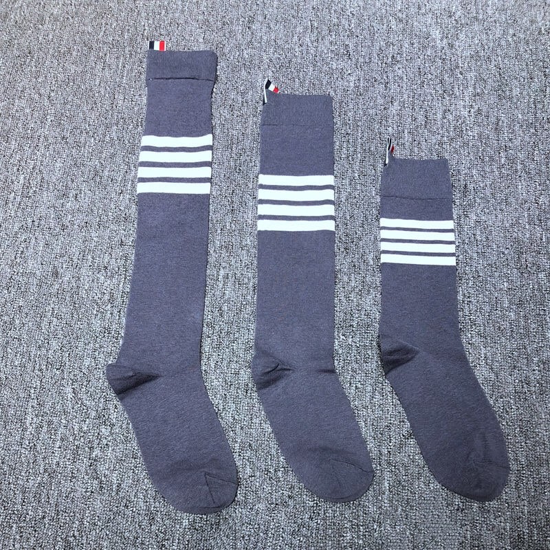 Chaussettes TB pour femmes marques de luxe blanches 4 barres chaussette coton de la rue décontractée bas de vente en gros des paires Ins 3