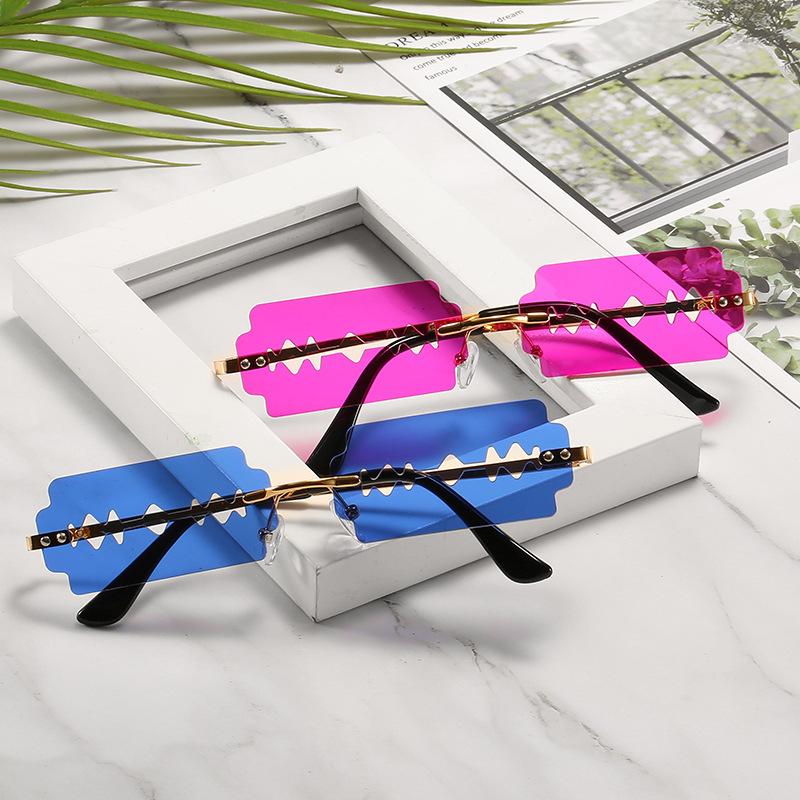 

Sunglasses Unique Women Glasses Razor Blade Shape Personality Lady Eyewear Trend Street Beat Shade For UV400