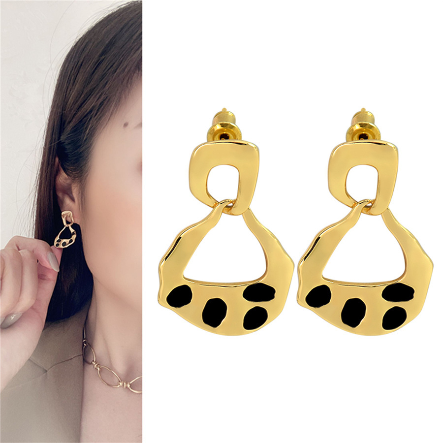 2022 New High Luxury Quality Stud Placage Or Boucles D'oreilles Costume Charme Personnalisé Hoop Boucle D'oreille Femme Bijoux Femmes Accessoires