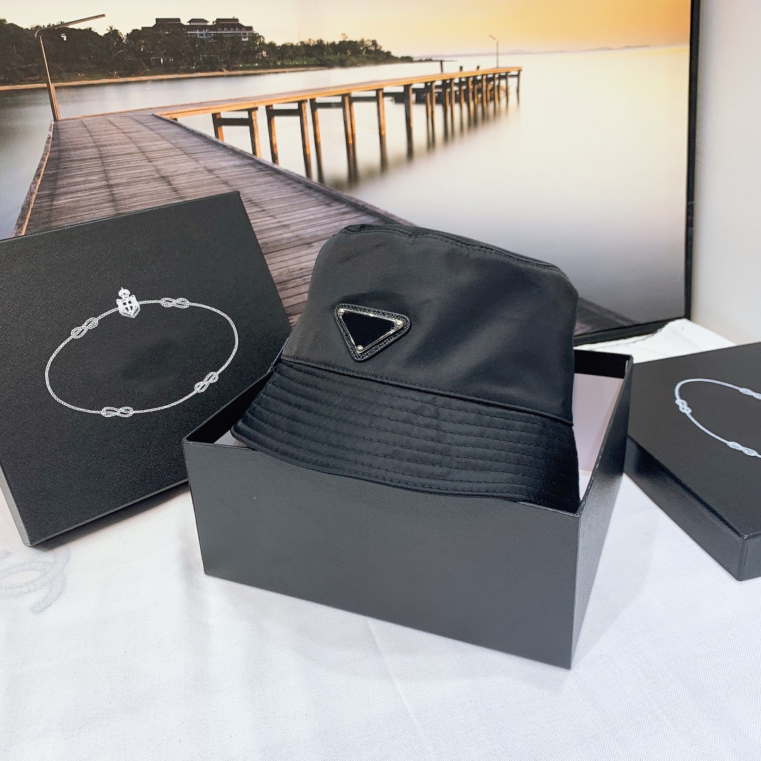 

6 Colors Fashion Luxury Designer Small Brim Hats Caps Mens Bucket Hat Baseball Cap Letter Outdoor Classic High Quality Sunhat Womens, Pink