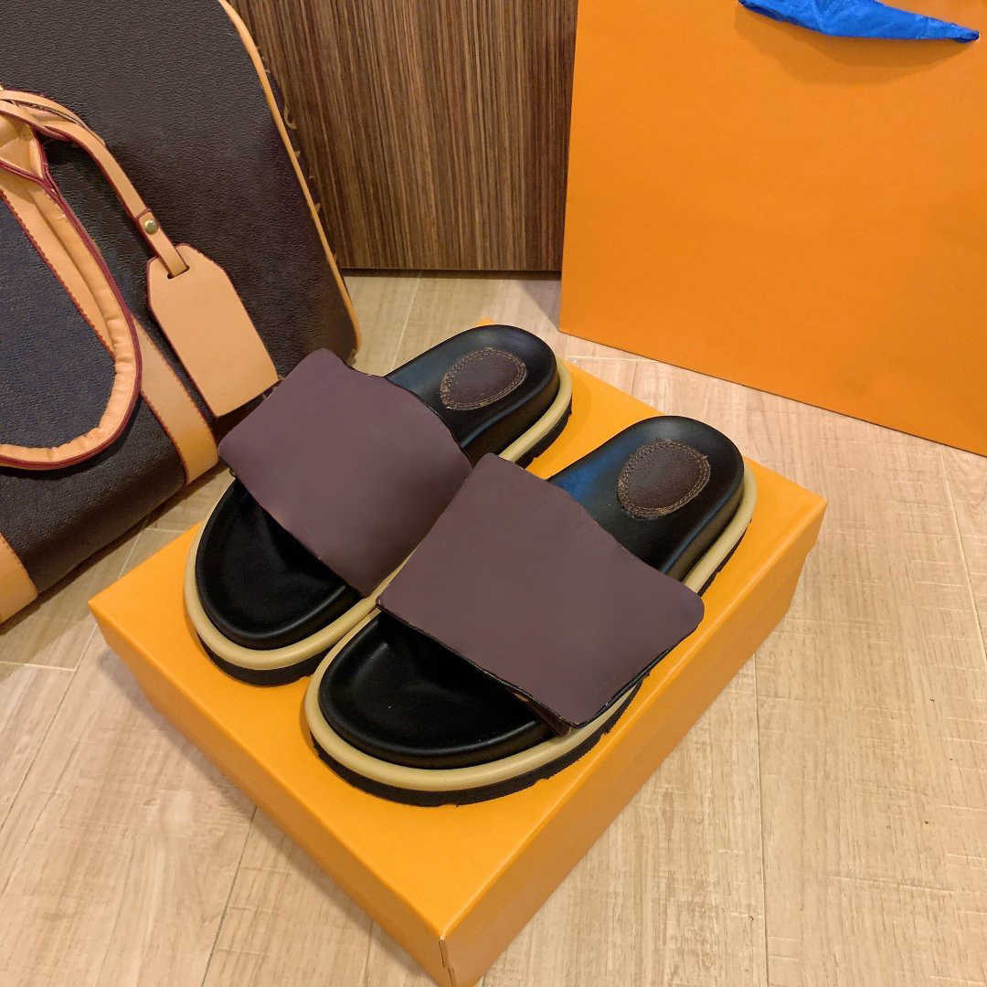 

Women Slippers Luxury Brand Shoes POOL PILLOW COMFORT SANDALS Platform Designer Shoes, Photo color
