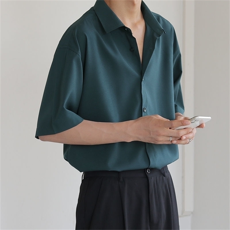 

Summer Short Sleeve Shirts Men Thin Luxury Loose Halfsleeved Korean Casual Allmatch Dark Green Harajuku Shirt Business Formal 220527