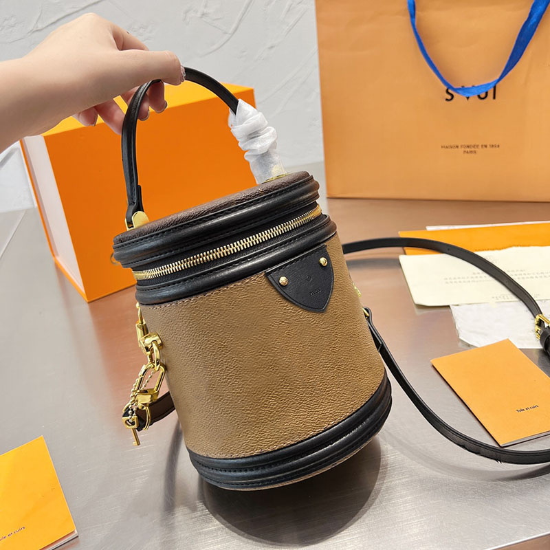 Fashion Crossbody Designer Bags Vintage Classic Shoulder Handbags Brand Women Purse Retro