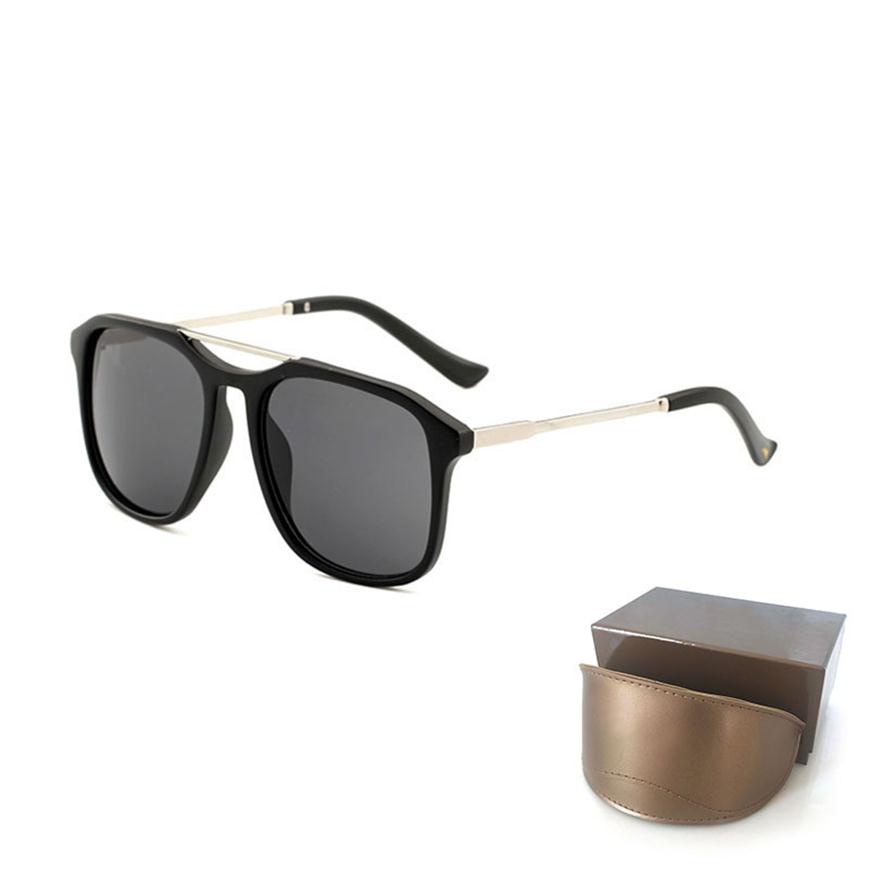 Lunettes de soleil des femmes de haute qualité 0321 Luxury Mens Sun Glasses UV Protection Men Hommes Gradient Metal Hinge Fashion Women309W
