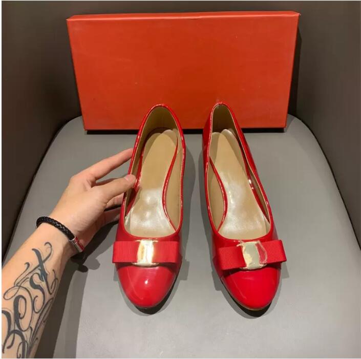 HOT Womens Ballet Shoes Designer Luxury High Heels Round Toe Platform Sandals Flat Leather Dress Shoe Boots Heatshoes
