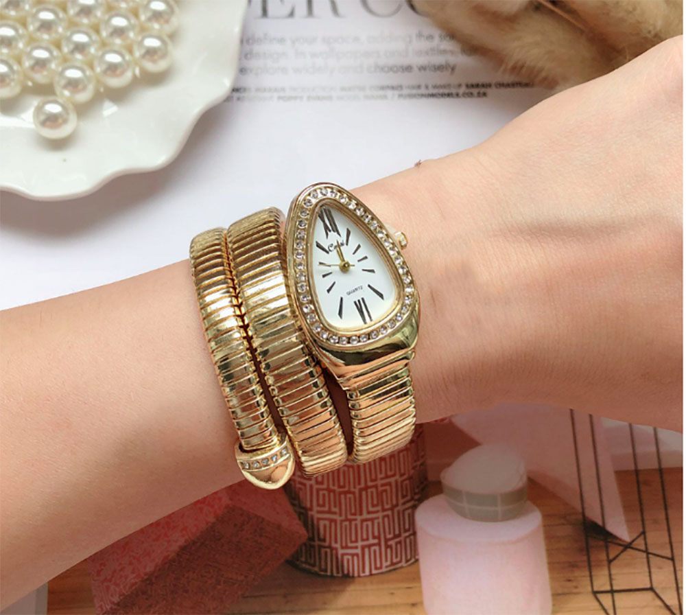 

WAT2346 Fashion New Ladies quartz Watch INS Steel Band Bracelet snake shape USs Korean Version Trend Student Quartz wristWatch, Black
