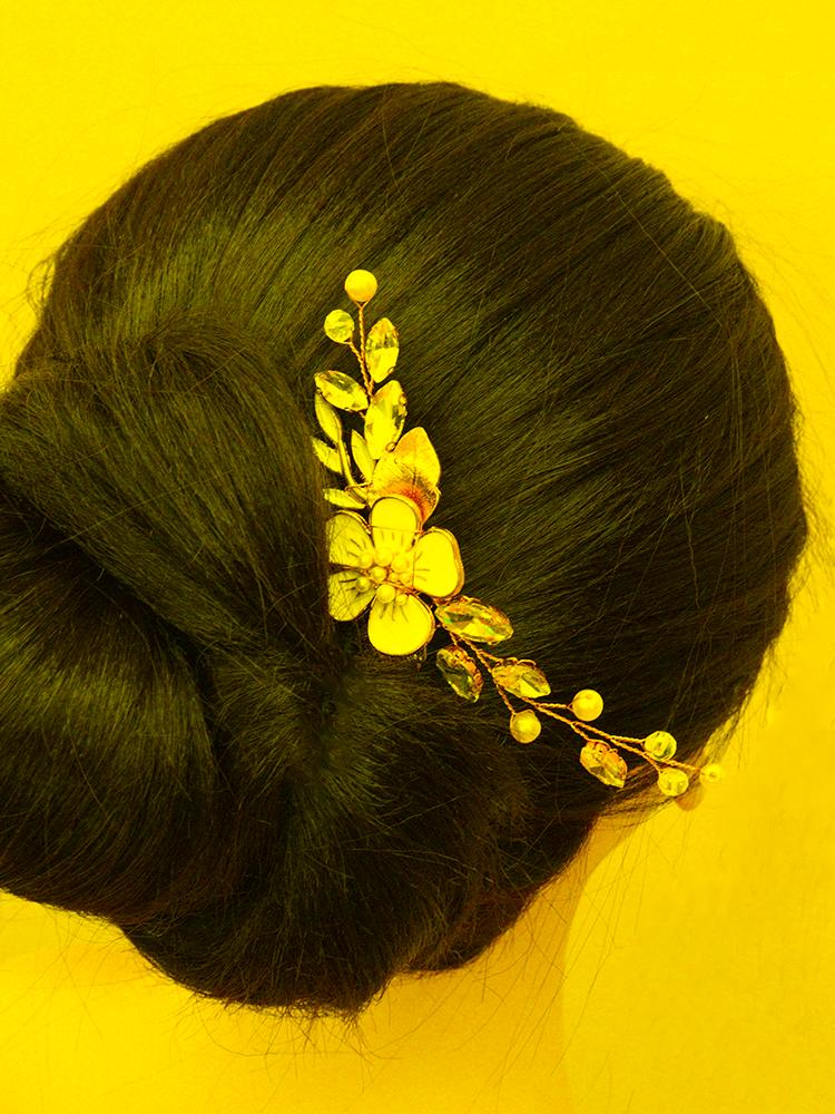 

Headpieces Vintage Bridal Accessories Golden Flower Women Rhinestone Leaves Hair Comb For Bride Clips Elegant HeaddressHeadpieces