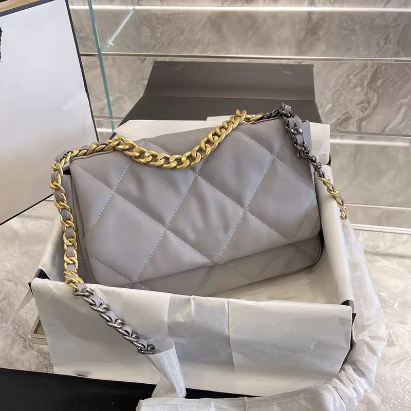 

Jumbo Classic Flap Bags Lambskin Genuine Leather Womens Large Capacity Quilted Totes Purses Multi Pochette Lady Designers Luxury_handbags 30C, Extra freight