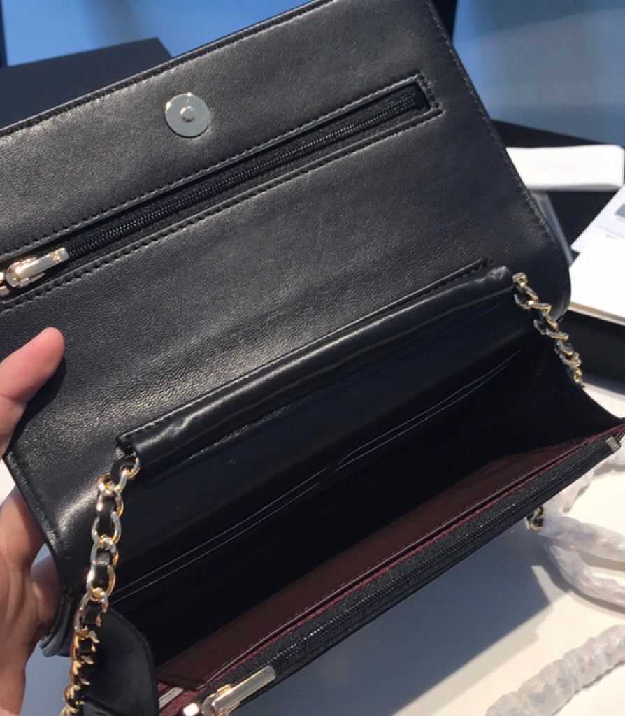 

Fashion Selling Classic Mini Size Womens Chain Wallets Top Quality Sheepskin Luxurys Designer Bag Gold And Silver Buckle Coin Purse Card, Red silver buckle