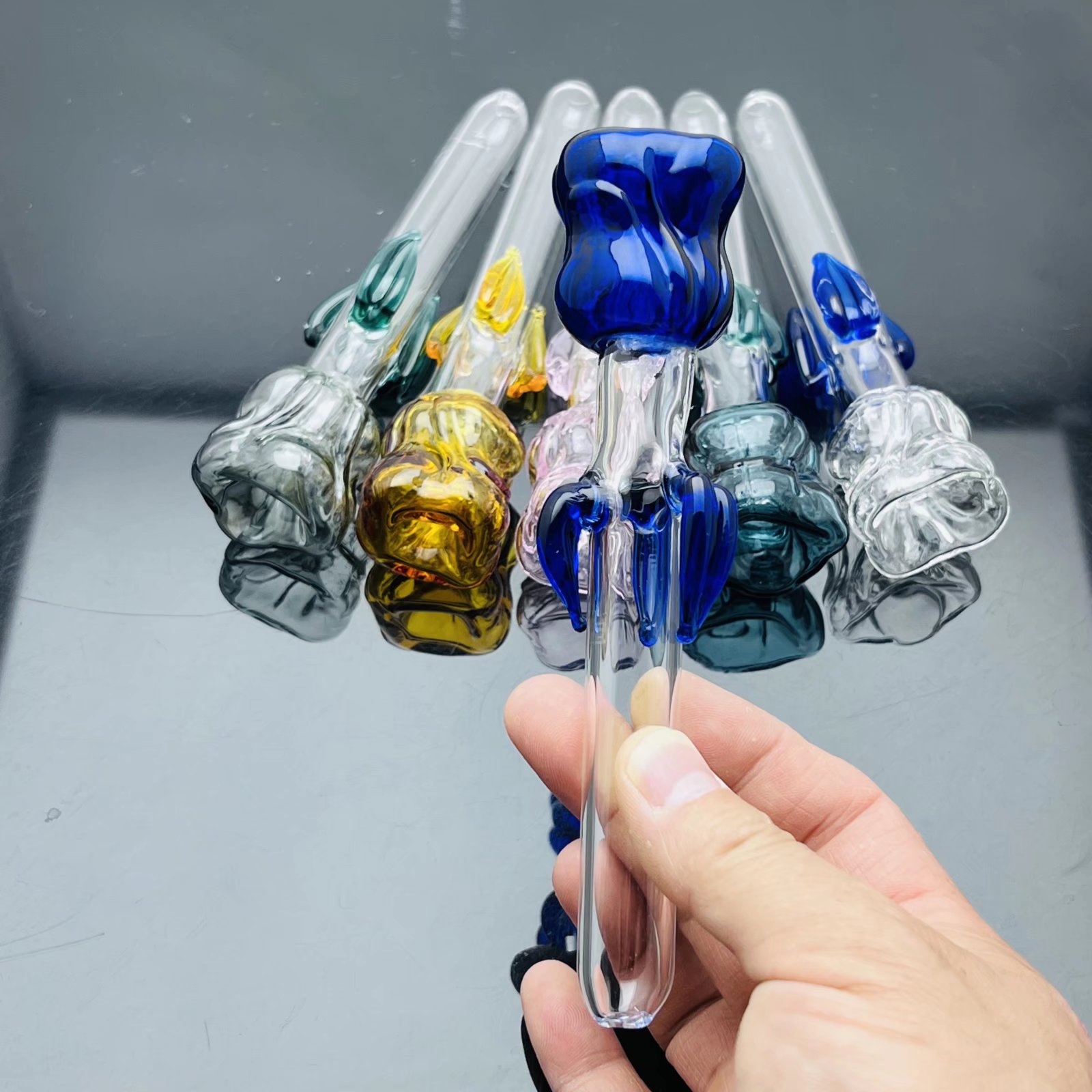 

Hookah Glass Oil Burner Pipe Thickened colored rose glass pipe
