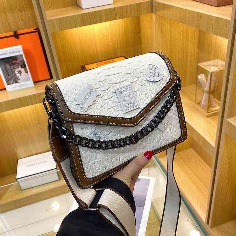 

High bag for women 2022 new rhombic chain one shoulder messenger popular color matching Purses, White