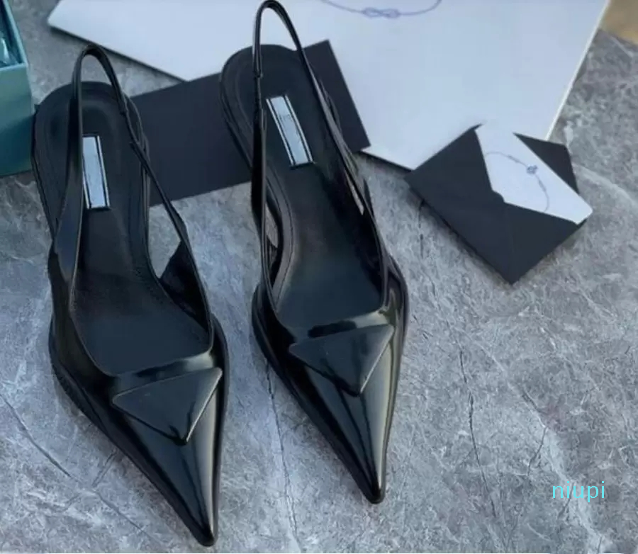 

2022 quality brand women Sandals pumps low heel luxury designer Brushed leather slingback pump lady wedding party dress shoes