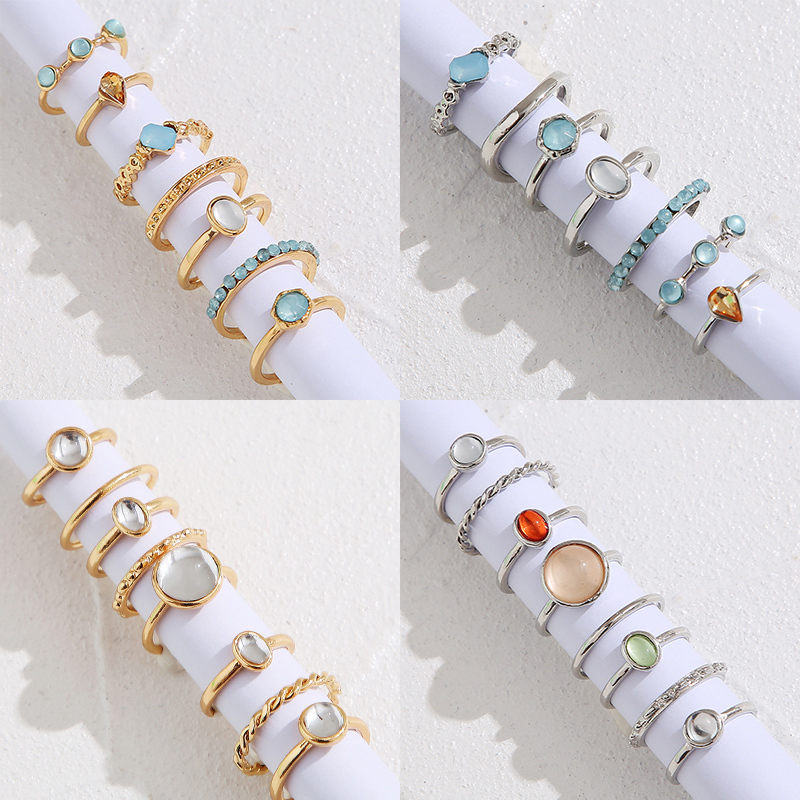 

7PCS Set Vintage Korean Colorful Simulate Stone Ring for Women Girl Jewelry Geometry Round Twist Metal Wedding Party Finger Gift 220716