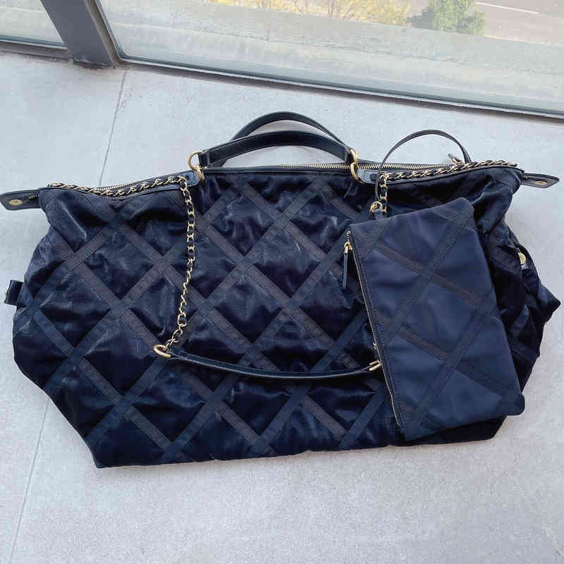 

Luxury Brand design 5635 Letter shoulder Chain CC bag woman's Jumbo Maxi GST shopping Bags lambskin Leather vintage plaid handbag messenger bag totes, Picture show
