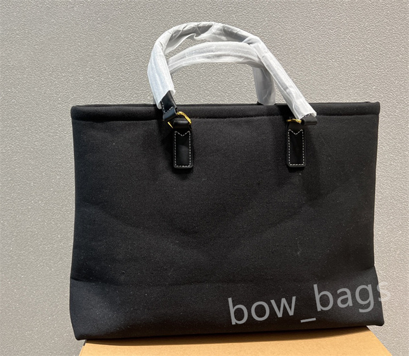 Grands sacs à provisions Sacs à bandoulière Femmes Sacs à main Lettres Zipper All Match Top Qualité Package Luxurys Fashion Bandbody Designer Sac