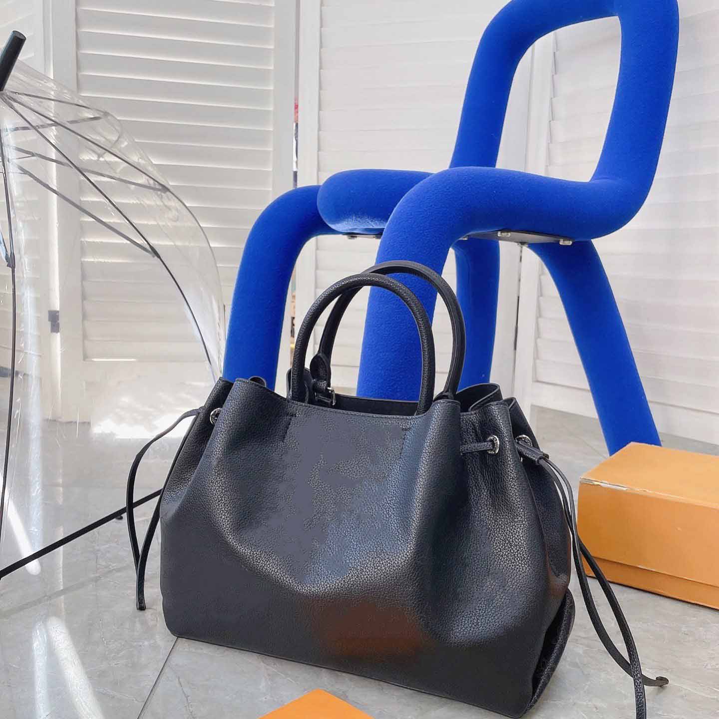 

Woman Unique Designer Bag Classic Shoulder Bags Simple Lady Gentle Luxury Handbags Comfort Women Fashion Handbag Tote, Khaki