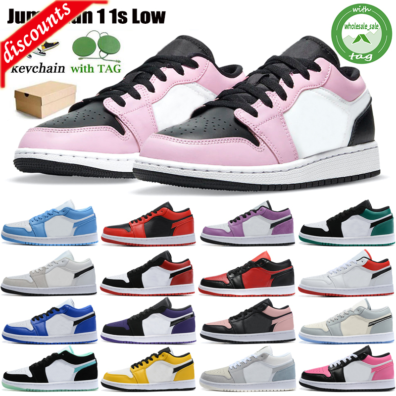 

Sandals Sandals 1 1s New Low Men Women Jumpman Basketball Shoes mens sneakers UNC panda light smoke grey Obsidian Black Toe womens trainers sports eur 36-45..11, Classic blue and orange combo 36-45