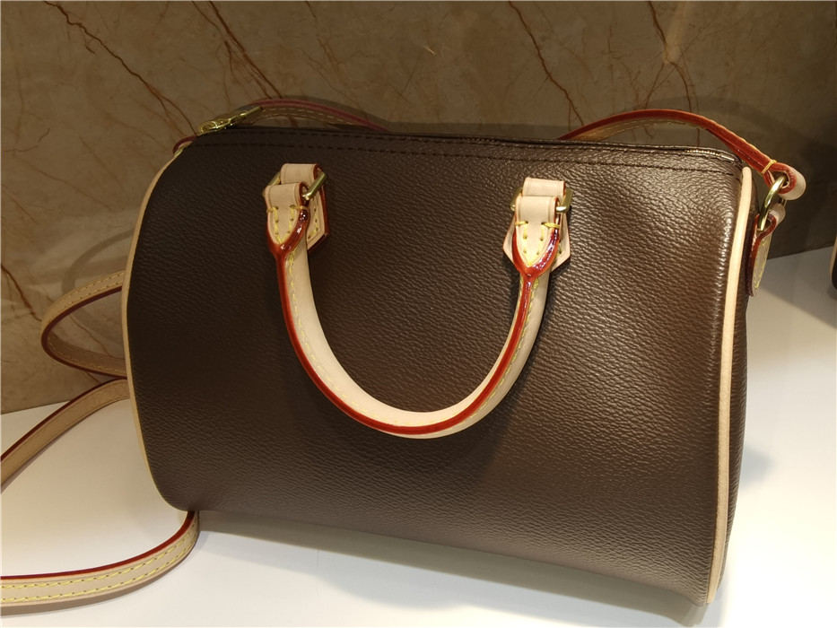 

Quality Purses Women Chain Favorite Tote Famous Leather Crossbody Handbag Fashion Bag Bags Shoulder Gold Embossing Purse Hight Jevif bag H0421