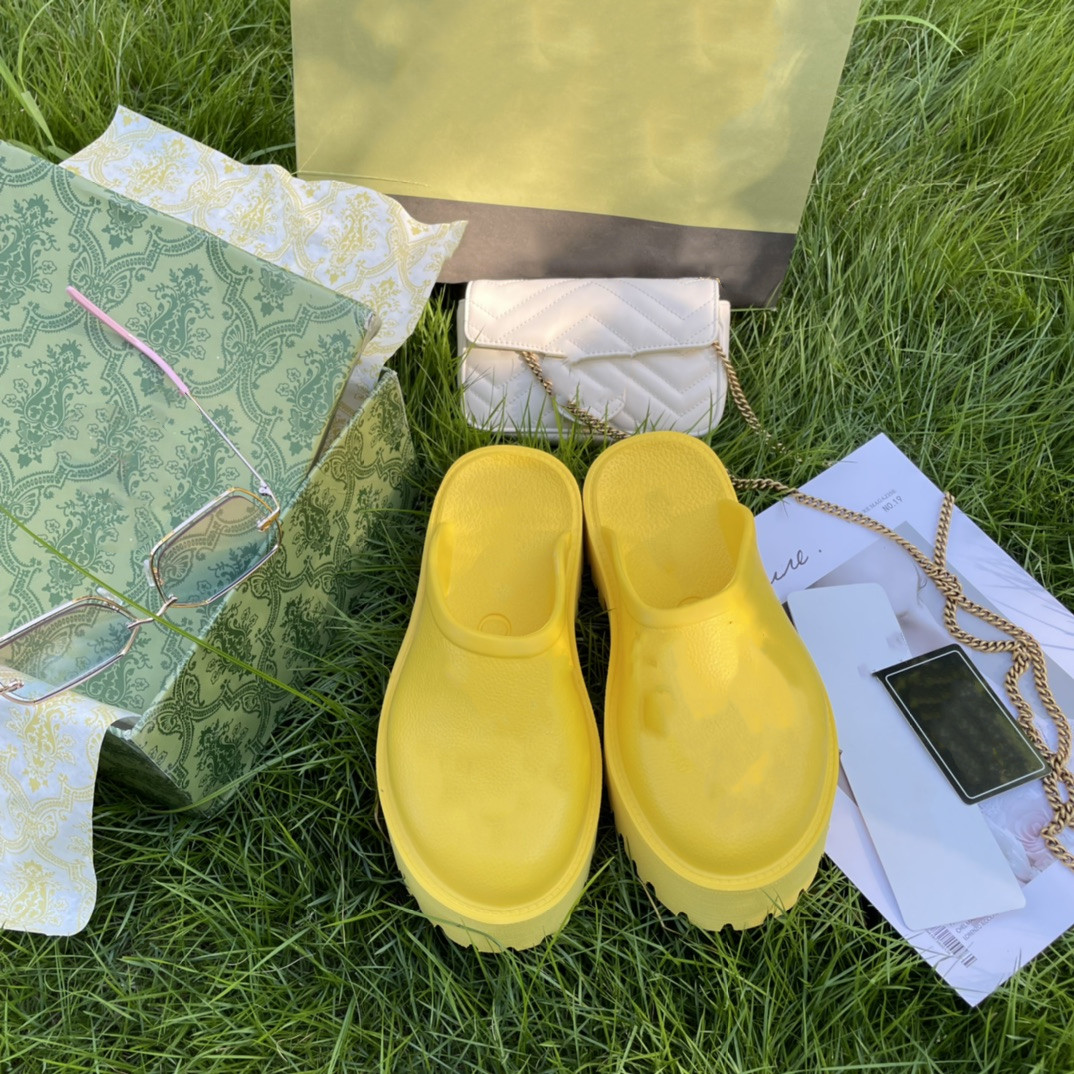 

2021 Summer G Men Women Sandals Slippers Slide Flip Flops Designer Luxury Fashion med Heels Platform Shoes Rubber Candy Color Jelly Shoe Beach Wedding Party, Black