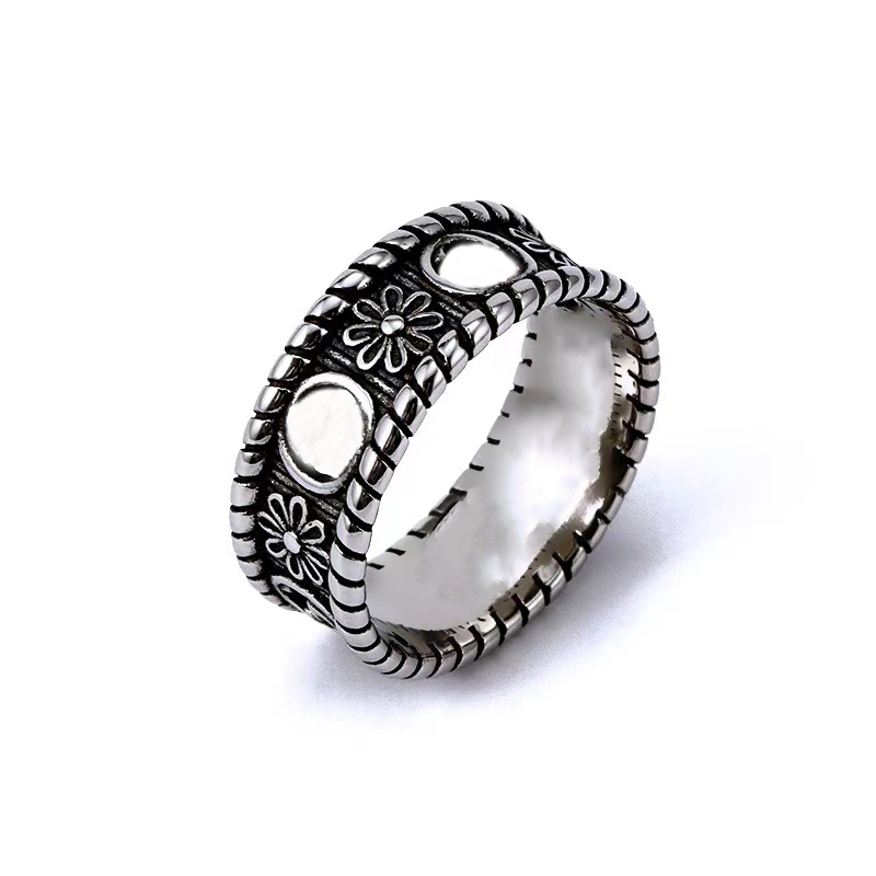 

bijoux designer high quality luxury jewelry ring Vintage titanium steel letter ring fashion jewelry designer love rings for women mens luxury engagement nail weddi