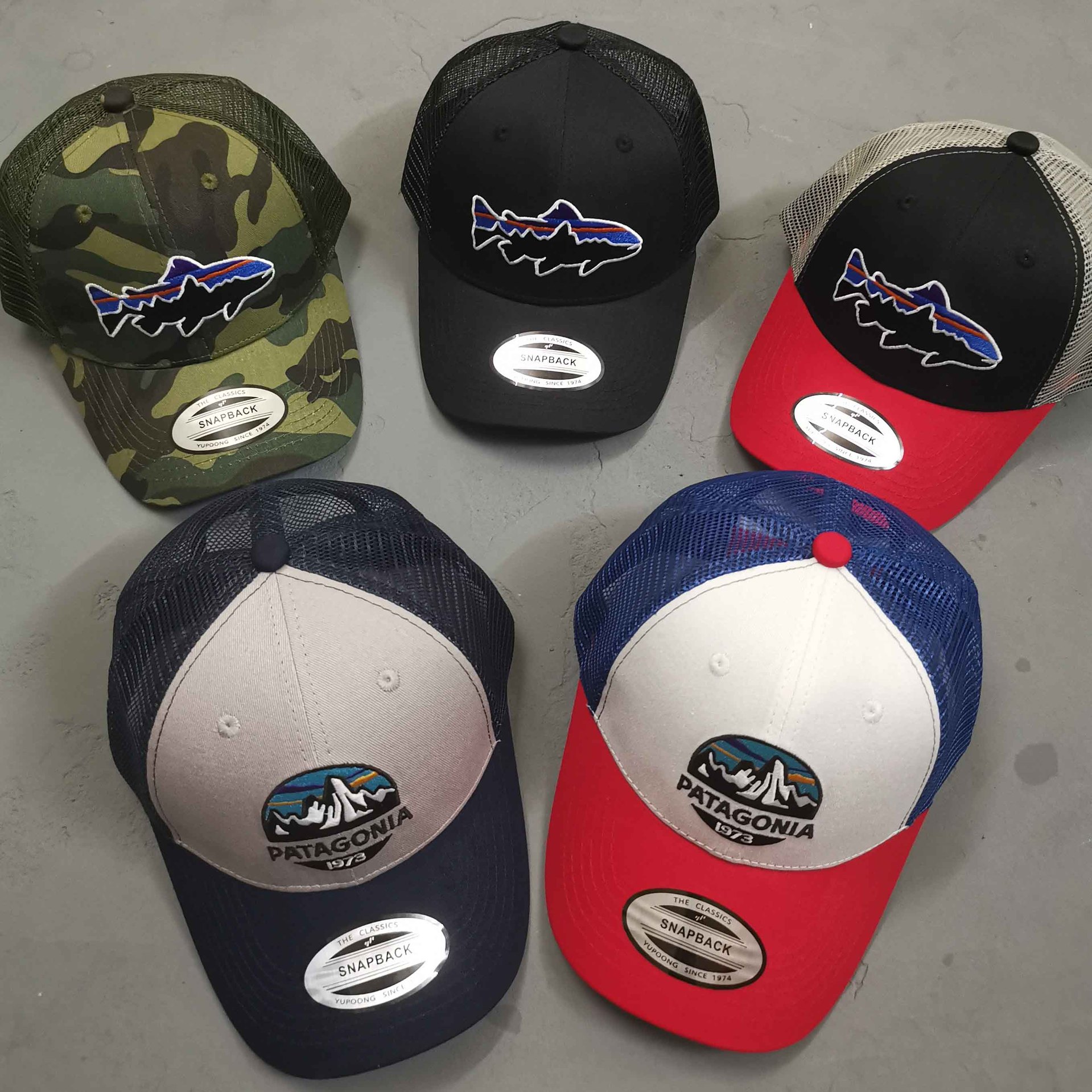

Baseball Hat Hard Top Adjustable Peaked Cap Korean Style Sun-Proof Mens and Womens Outdoor Mesh Cap, Picture color 001