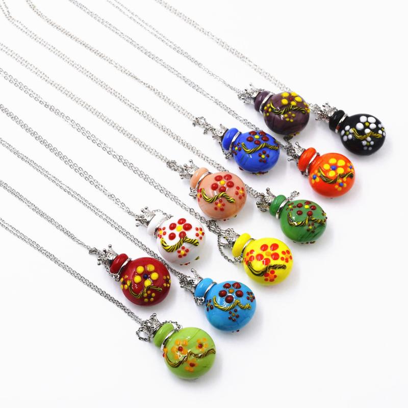 

Pendant Necklaces 1pcs Oblate Ceramics Bottle Diffuser Perfume Refillable Coloured Handmade Essential Oil Necklace